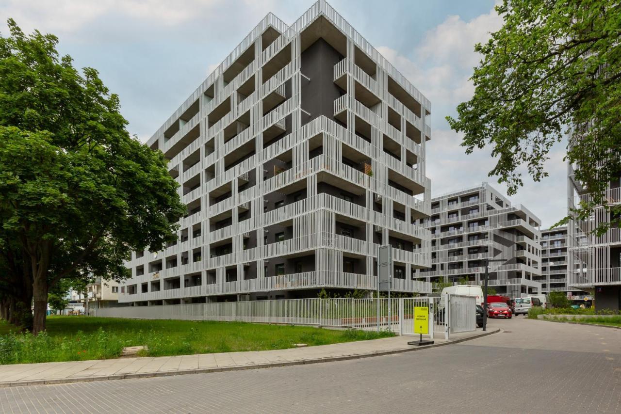 Stacja Wola Apartment Guminska By Noclegi Renters Varsovia Exterior foto